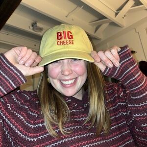 Meet your Posher, Sylvia